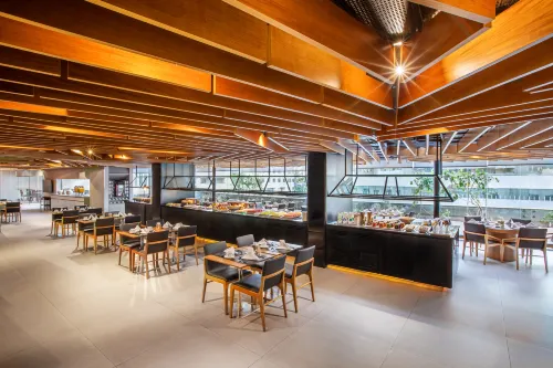 Melia Brasil 21 Dining Photos