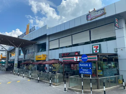 Cenang Plaza Beach Hotel Рядом с отелем Photos