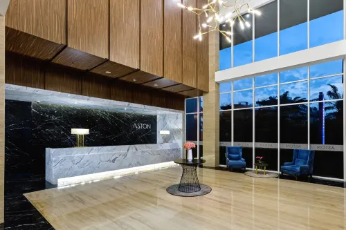 ASTON Sidoarjo City Hotel & Conference Center Area Publik Photos