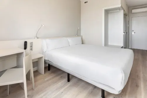 B&B Hotel Barcelona Viladecans Kamar Photos