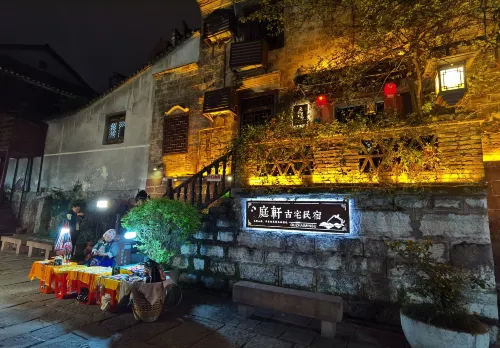 Fenghuang Barley Country Inn Featured Photos