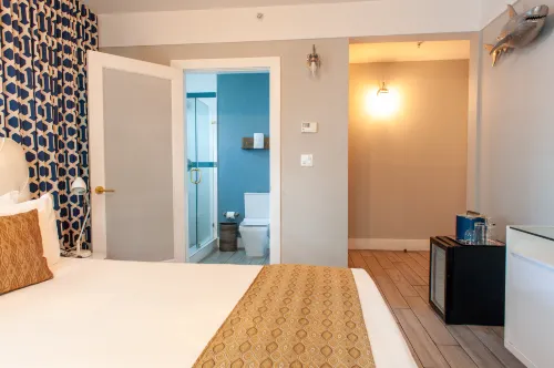 Oceanside Hotel and Suites Rooms Photos