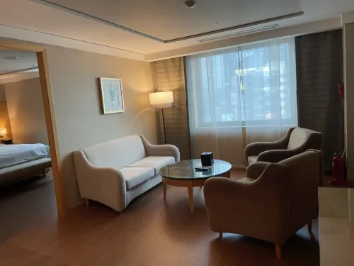 Daegu Grand Hotel Huoneet Photos