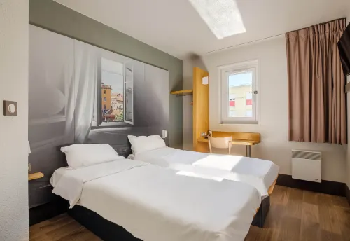 B&B HOTEL Villeneuve-Loubet Plage Chambres Photos