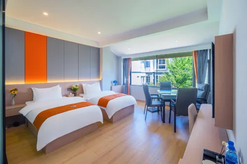 Moon Bay Boutique Hotel Rooms Photos