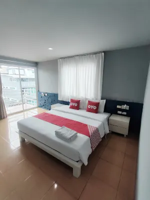 Madam House Patong Kamar Photos