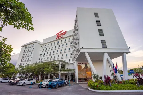 Tune Hotel - Danga Bay Johor Unggulan Photos