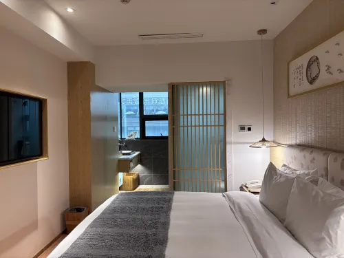Xipu · Hidden Culture Hotel (Chengdu Taikoo Li Chunxi Road Subway Station Branch) Rooms Photos