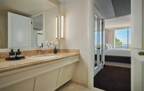 Pendry Newport Beach Rooms Photos