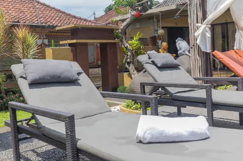 Pondok Kutuh Guest House Public Areas Photos
