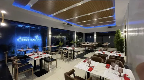 Luisita Central Park Hotel Restauration Photos