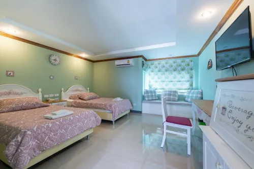 The Lilly Hotel Utvalt Photos