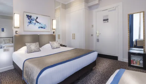 Hôtel du Bois Champs-Elysées Featured Photos