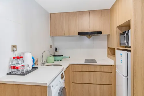 Langhui Executive Apartment (Shenzhen Nanshan Metro Station Raffles Square) Dining Photos