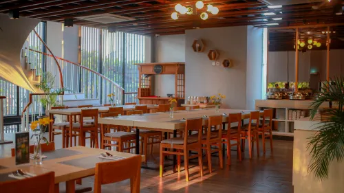 Up-Peak Hotel Simpang Lima Semarang Powered by Archipelago Unggulan Photos