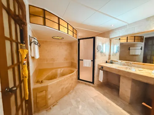 Plantation Bay Resort and Spa Rooms Photos