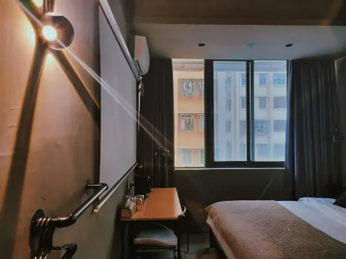 Banana Sushe Hotel (Luohu Port International Trade Shop) Rooms Photos