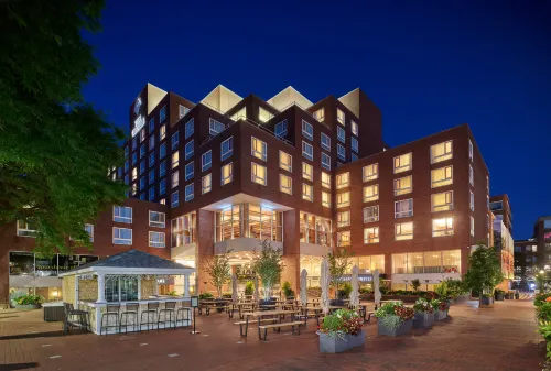 The Charles Hotel Harvard Square Exterior Photos