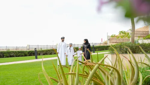 Crowne Plaza Muscat OCEC Extérieur Photos