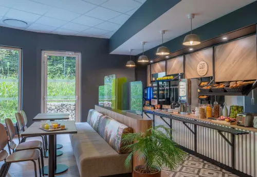 B&B HOTEL Annecy Cran-Gevrier تناول الطعام Photos