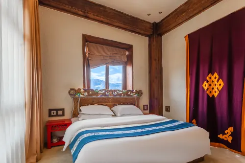 Shangri-La Mubuo Hotel (Dukezong Ancient City) Huoneet Photos