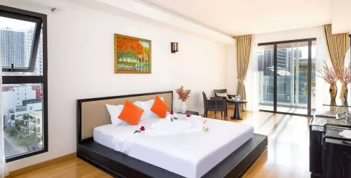 The Summer Hotel Phòng Photos