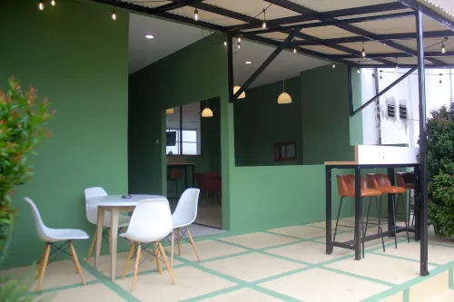 Urban Hotel Serpong Makanan Photos