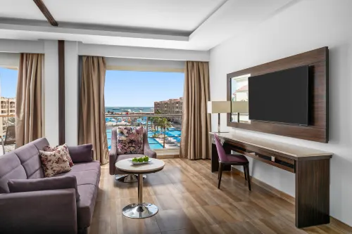 وايت بيتش الباتروس Photos