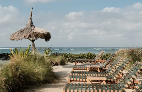 Amber Lombok Beach Resort À proximité de l'hôtel Photos