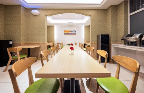 Vienna 3 Best Hotel (Tianjin Beichen District Shuangjie Town) Dining Photos