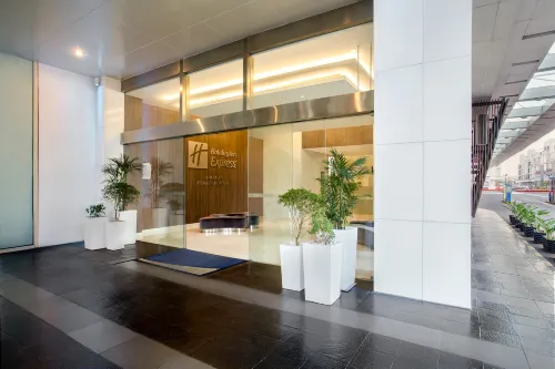 Holiday Inn Express Jakarta Pluit Citygate Photos