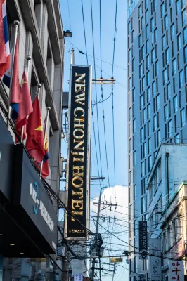 New Chonji Hotel Exterior Photos
