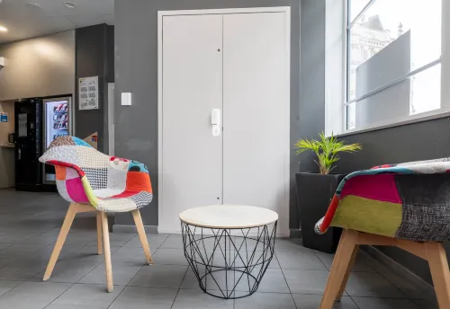 B&B HOTEL Lille Roubaix Campus Gare Espaces publics Photos