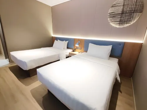 Homeinn Hotel (Suzhou Dushu Lake Xi'an Jiaotong-Liverpool University Wenxing Plaza) Huoneet Photos