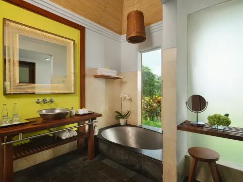 Maya Ubud Resort and Spa Kamar Photos