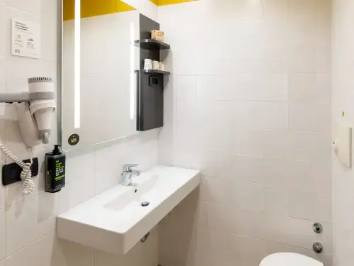 B&B Hotel Roma Tuscolana San Giovanni Photos