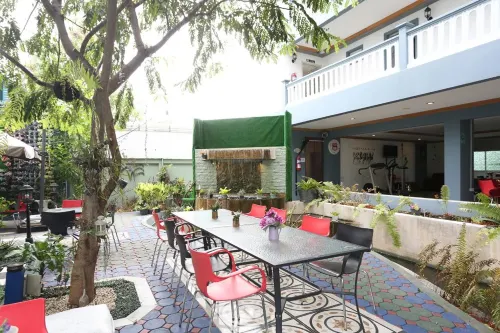 The Lilly Hotel Photos