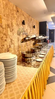 Hotel Seri Malaysia Kepala Batas Makanan Photos