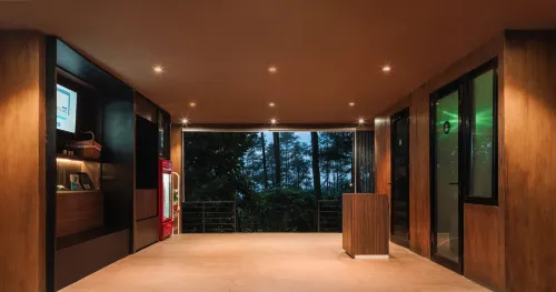 Bobocabin Pacet, Mojokerto Espaces publics Photos