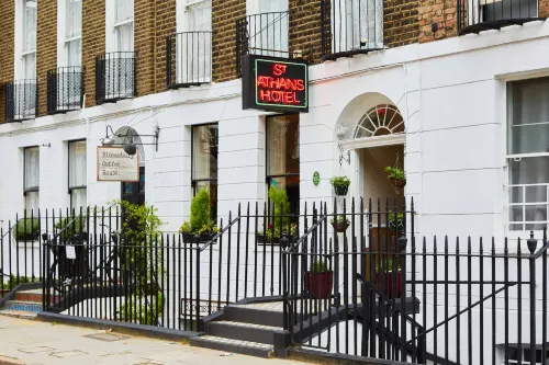 St Athans Hotel Exterior Photos
