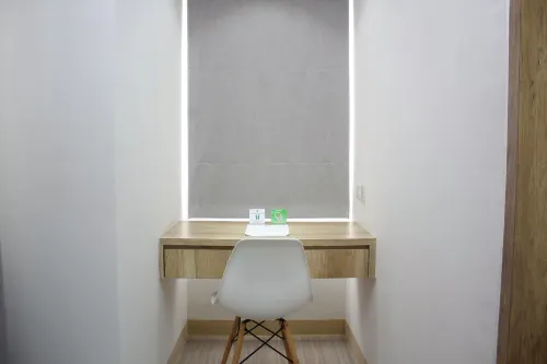 Urban Hotel Serpong Kamar Photos