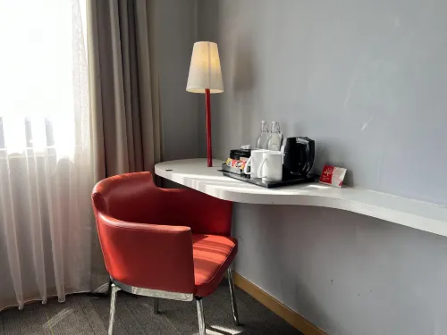 Luminor Hotel Metro Bandung Rooms Photos