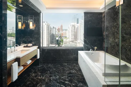 Radisson Blu Plaza Bangkok Featured Photos