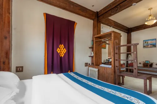 Shangri-La Mubuo Hotel (Dukezong Ancient City) Huoneet Photos