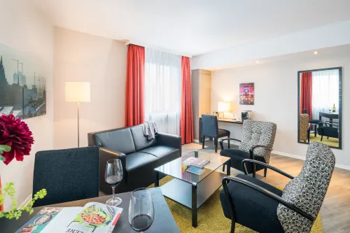 Steigenberger Hotel Bielefelder Hof Featured Photos