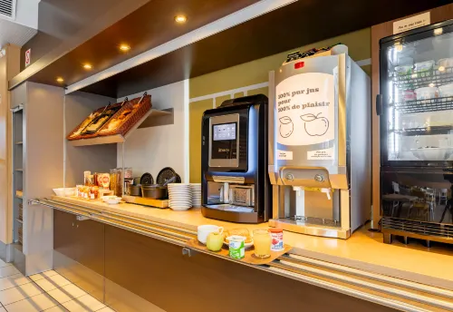 B&B HOTEL Valenciennes Marly Restauration Photos