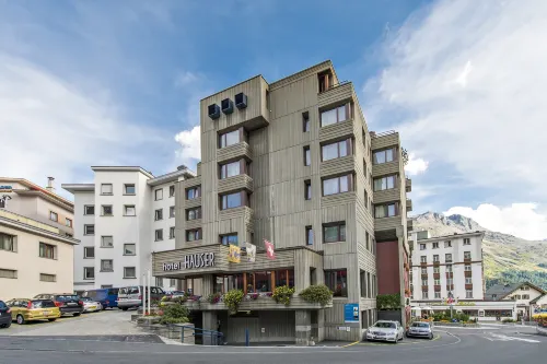 Hauser Hotel St. Moritz Exterior Photos