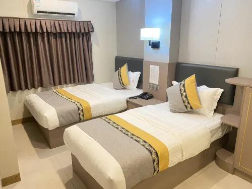Holiday Hotel Chambres Photos