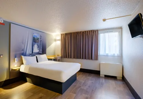 B&B HOTEL Fréjus Puget-Sur-Argens Chambres Photos