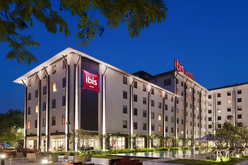 Ibis Bangkok Riverside Espaces publics Photos
